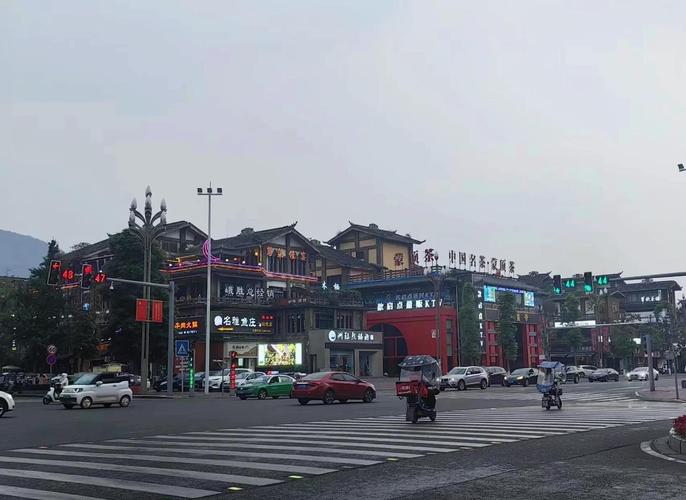 雅安公积金提取协助哪家好？老司机教你避开这5大坑，省钱又省心